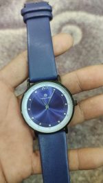 Universal Point Leather Strap Watch