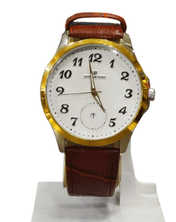 Universal Point Leather Strap Watch