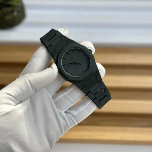Black Arabic Aura Watch